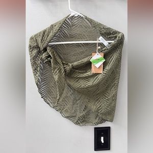 Berlook brand army green crochet coverup/sarong. Size X-Large.